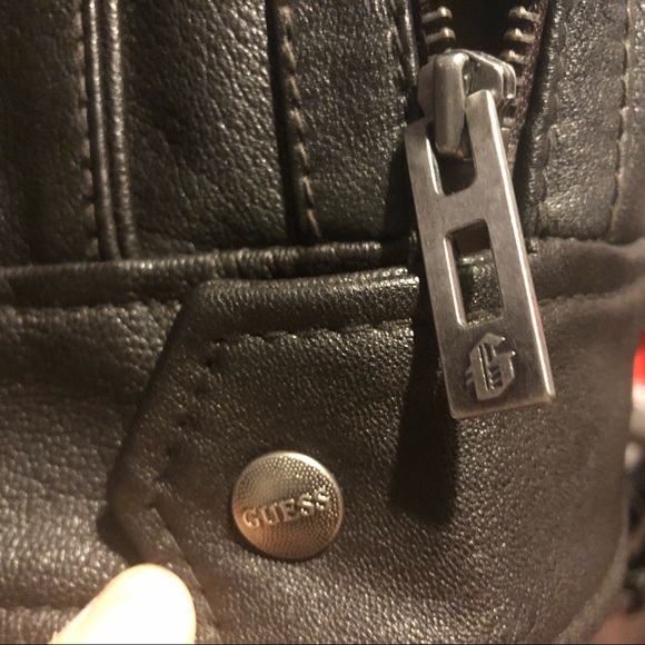 Vintage GUESS Leather Bomber Jacket - Picture 6 of 7